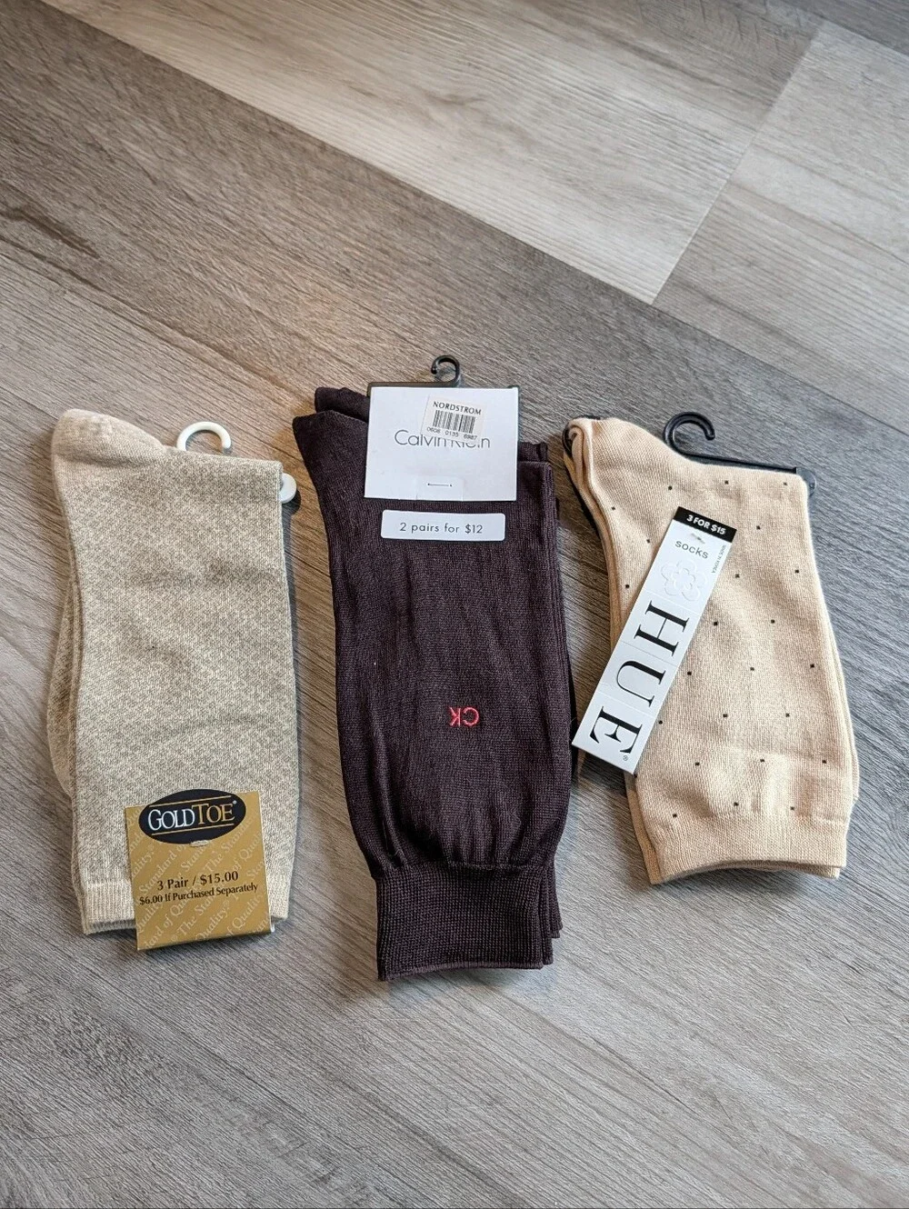 nwt CALVIN KLEIN HUE + GOLD TOE sock lot